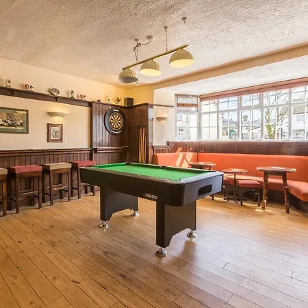 The Cross Keys 3* Тибей