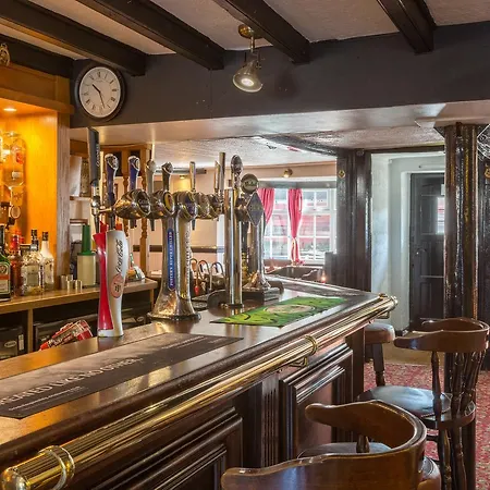 The Cross Keys 3*