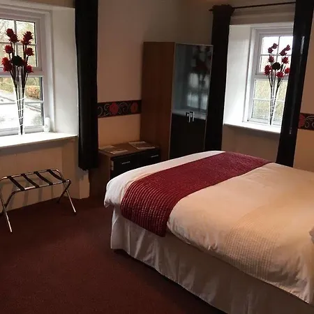 The Cross Keys 3*