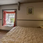 The Cross Keys 3*
