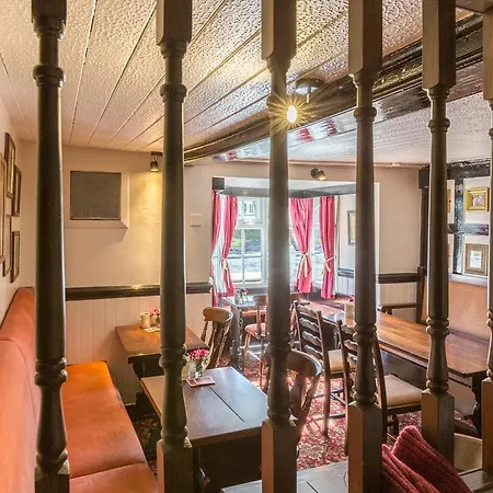 The Cross Keys Inn