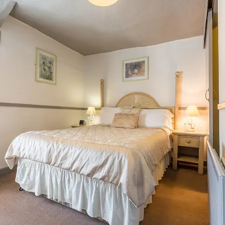 Han/Misafirhane The Cross Keys 3*