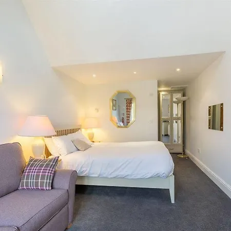 Han/Misafirhane The Cross Keys